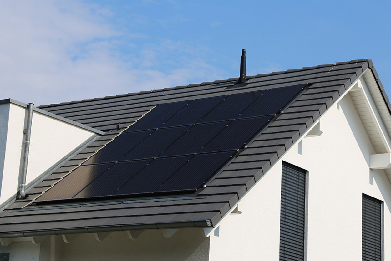Photovoltaik bei RELux GmbH in Aying